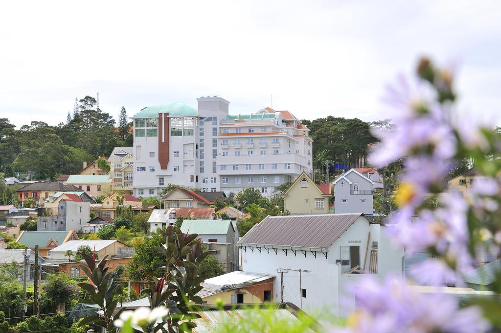 Dragon King Hotel Da Lat Buitenkant foto